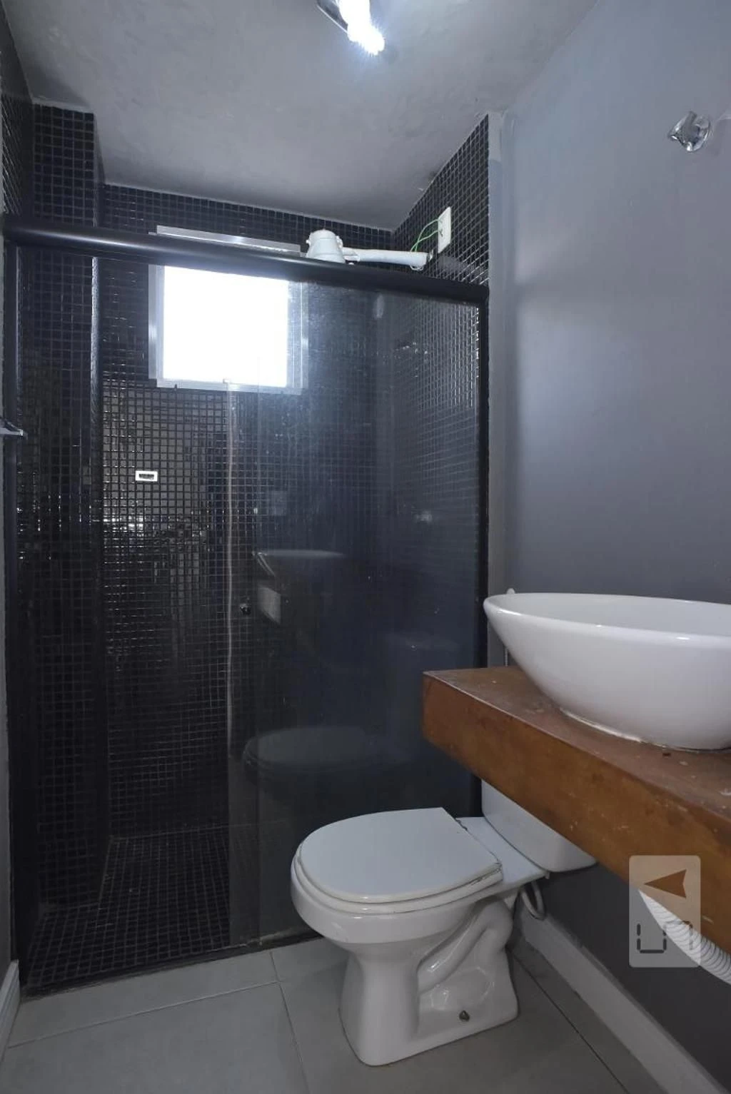 2-bedroom apartment in a building with a gym — photo 5