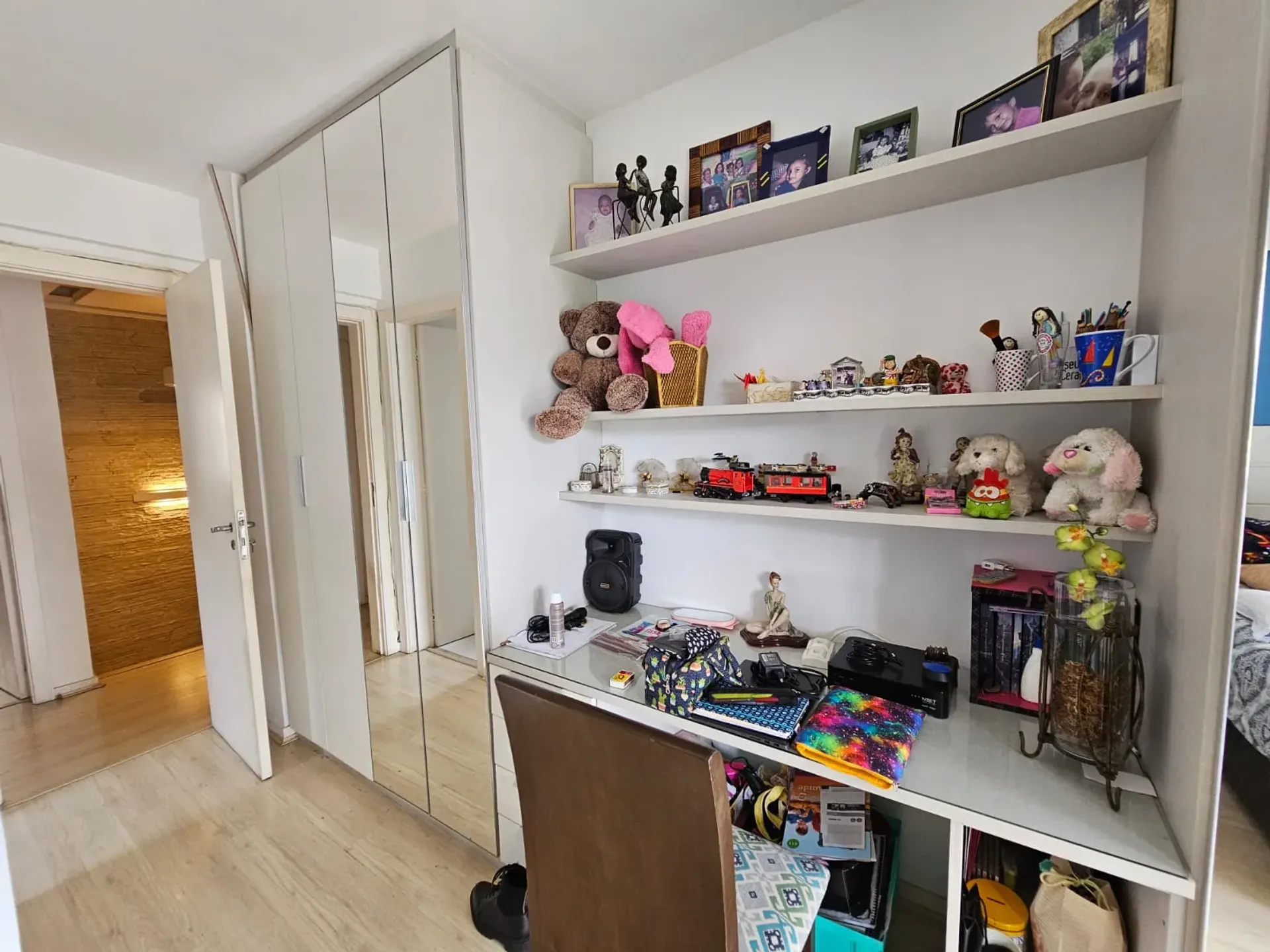 Furnished 206 m² house with 5 bedrooms and 5 baths — photo 35