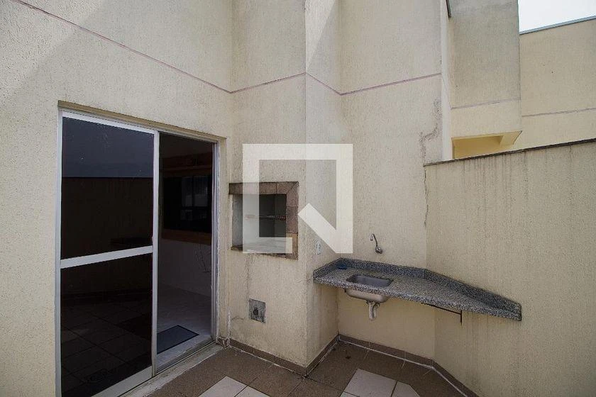 2-bedroom apartment with a grill on the balcony — photo 42