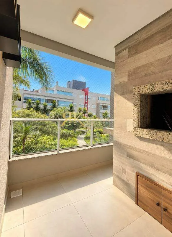 Apartment on the 1st floor with a water view — photo 14