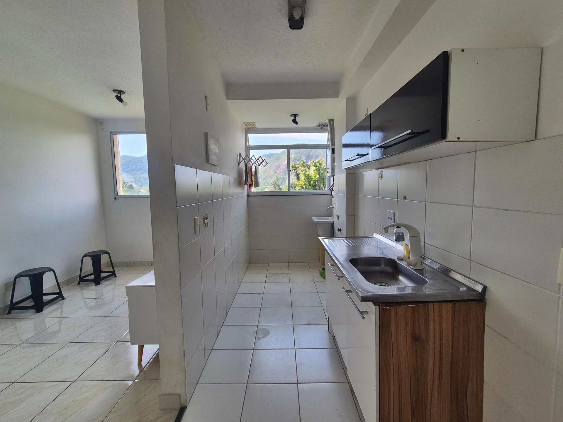 Apartamento para alugar com 2 quartos e 1 suíte