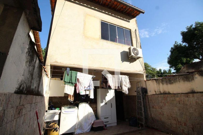 Furnished 140 m² house with 3 bedrooms and 3 bathrooms — photo 25