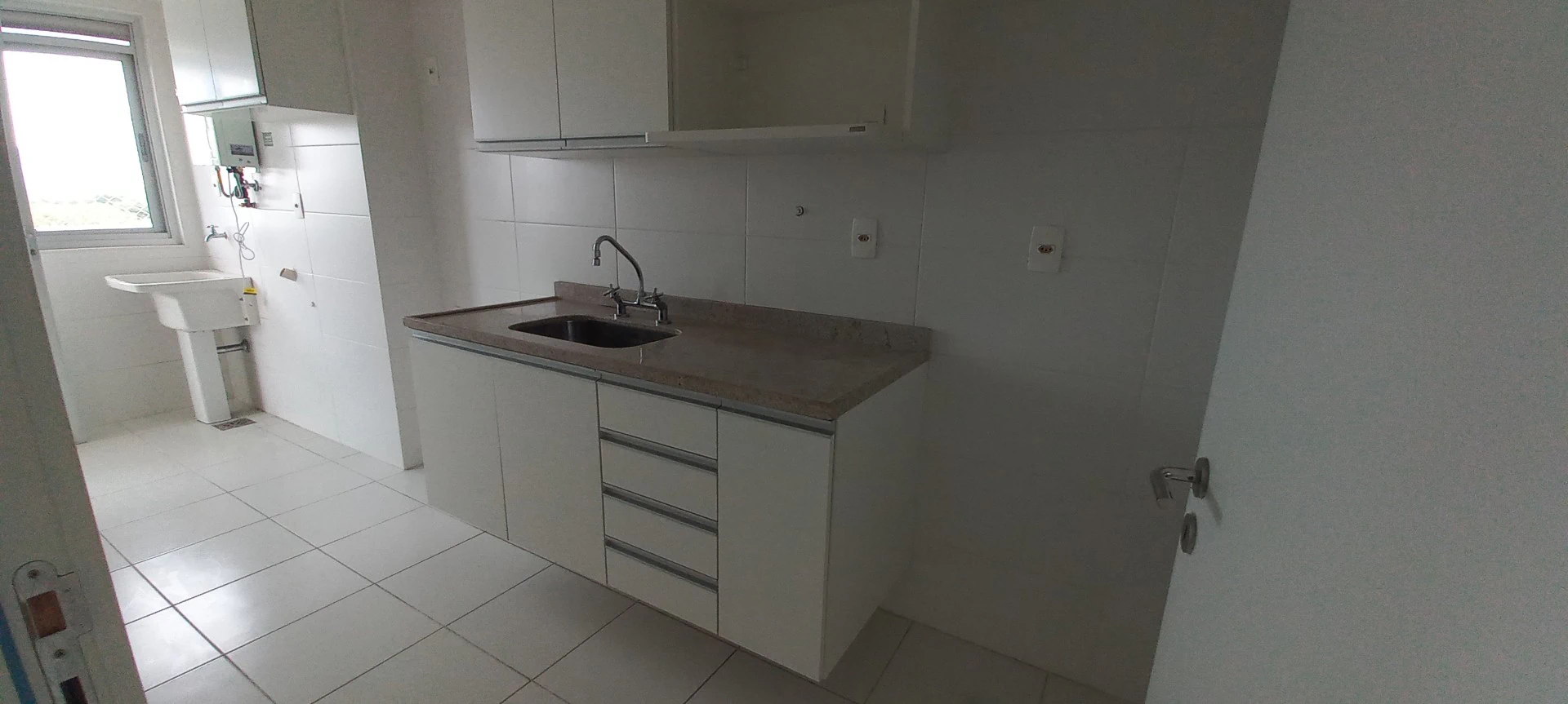 Apartamento de 115 m² com 2 suítes e lavabo — photo 2