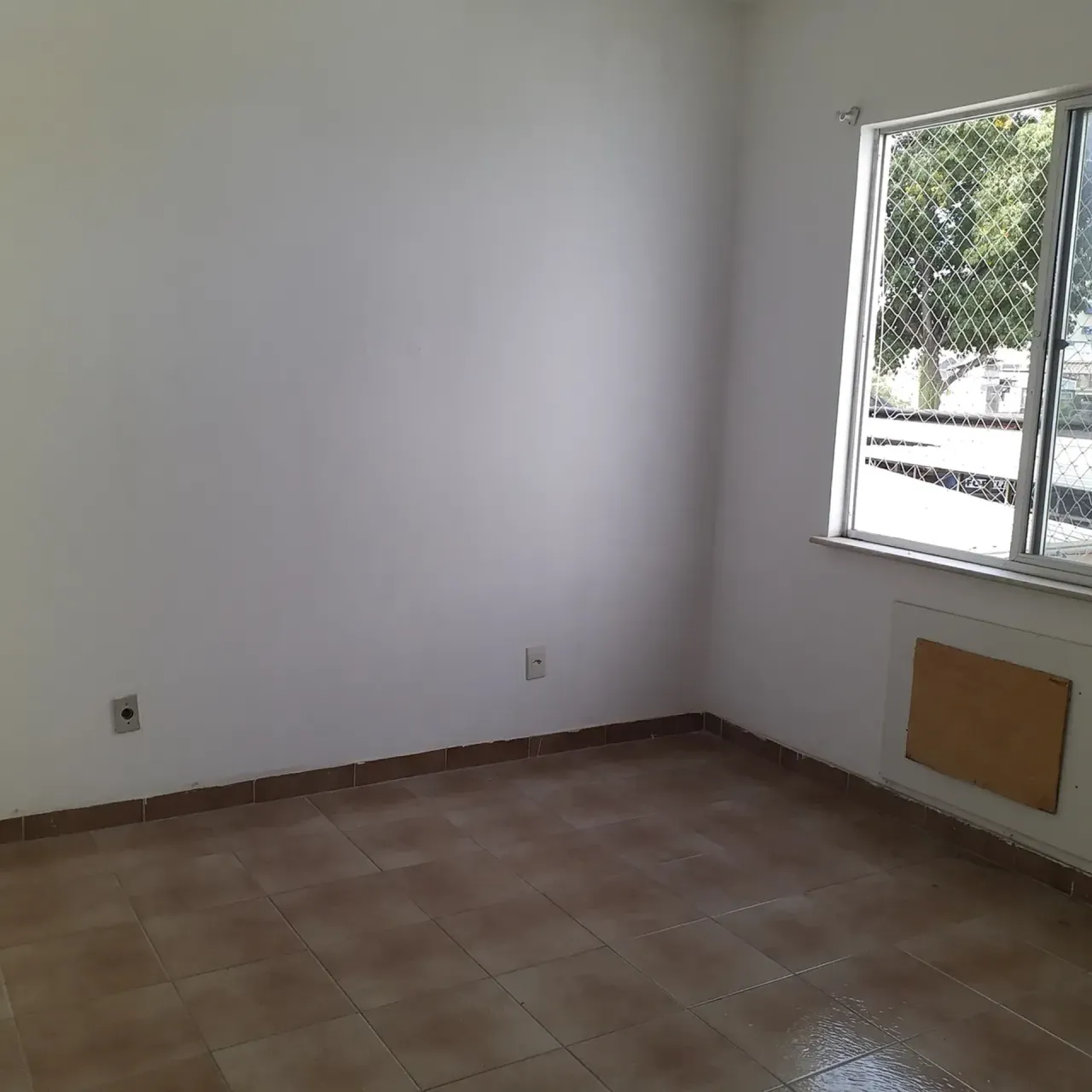60 m² apartment with 2 bedrooms and a glass shower — photo 9