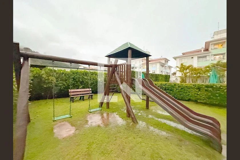 Квартира 54 м² с 1 спальней, парковкой и грилем на балконе — photo 17