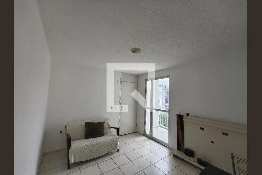 Furnished 2-bedroom apartment with balcony and 54 m² — photo 3