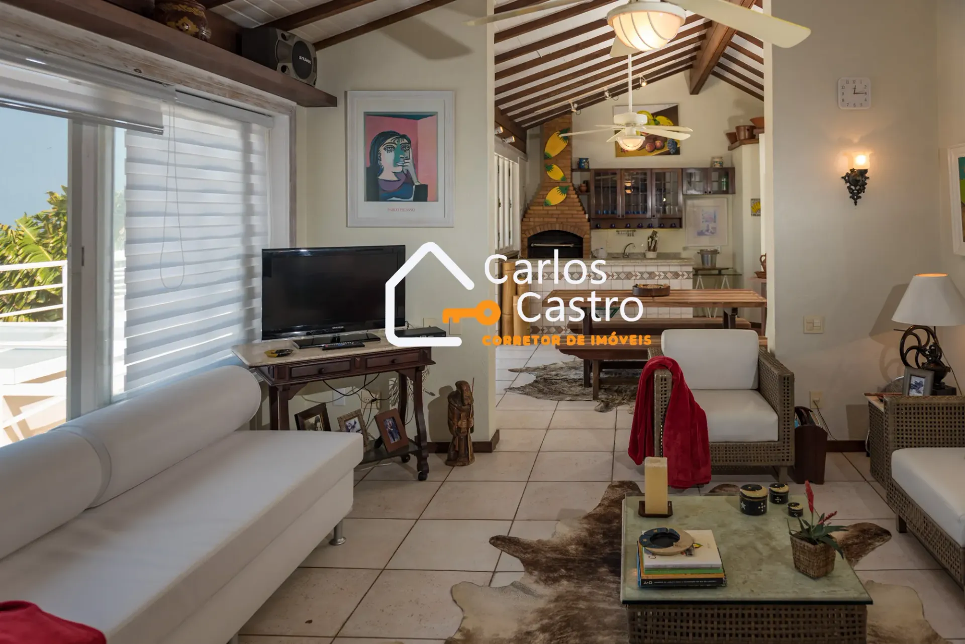 7-bedroom house with a bathtub in Rio de Janeiro