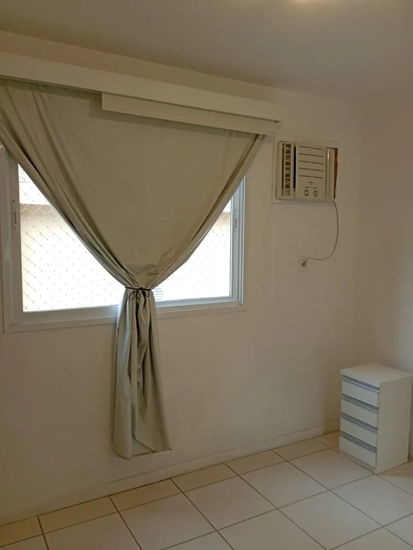 Будинок 50 м² із заскленим балконом та робочим місцем — photo 22