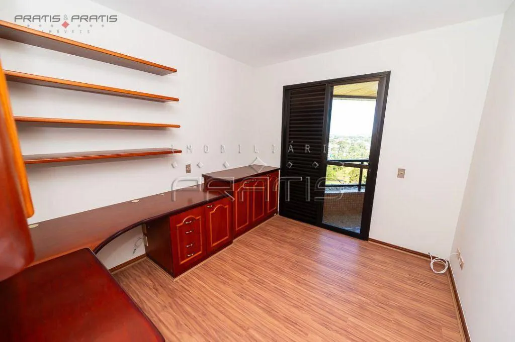 350 m² 3-bedroom apartment with a private BBQ balcony — photo 21