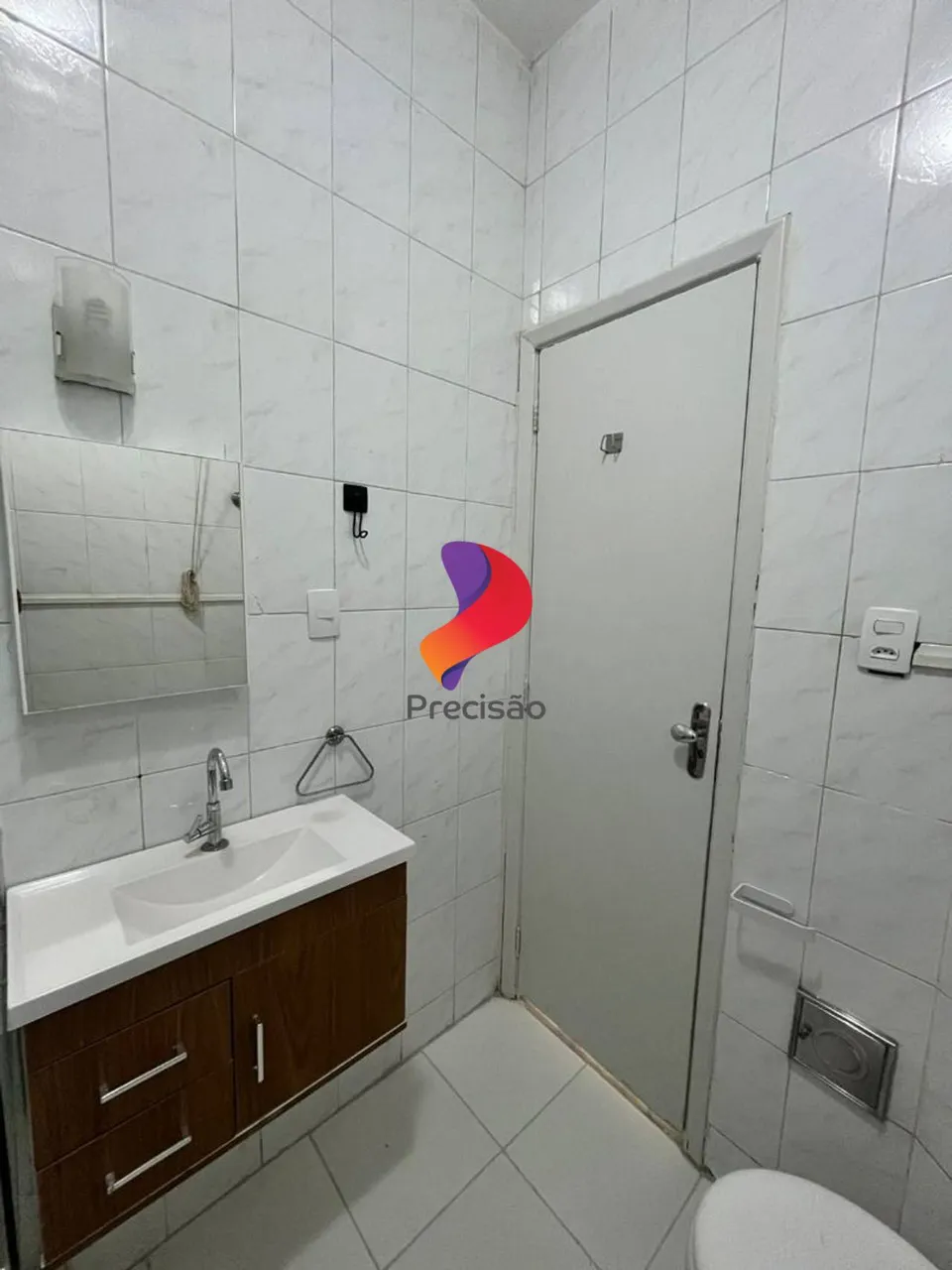 Studio-style apartment with split bedroom and living 28 m² — photo 17
