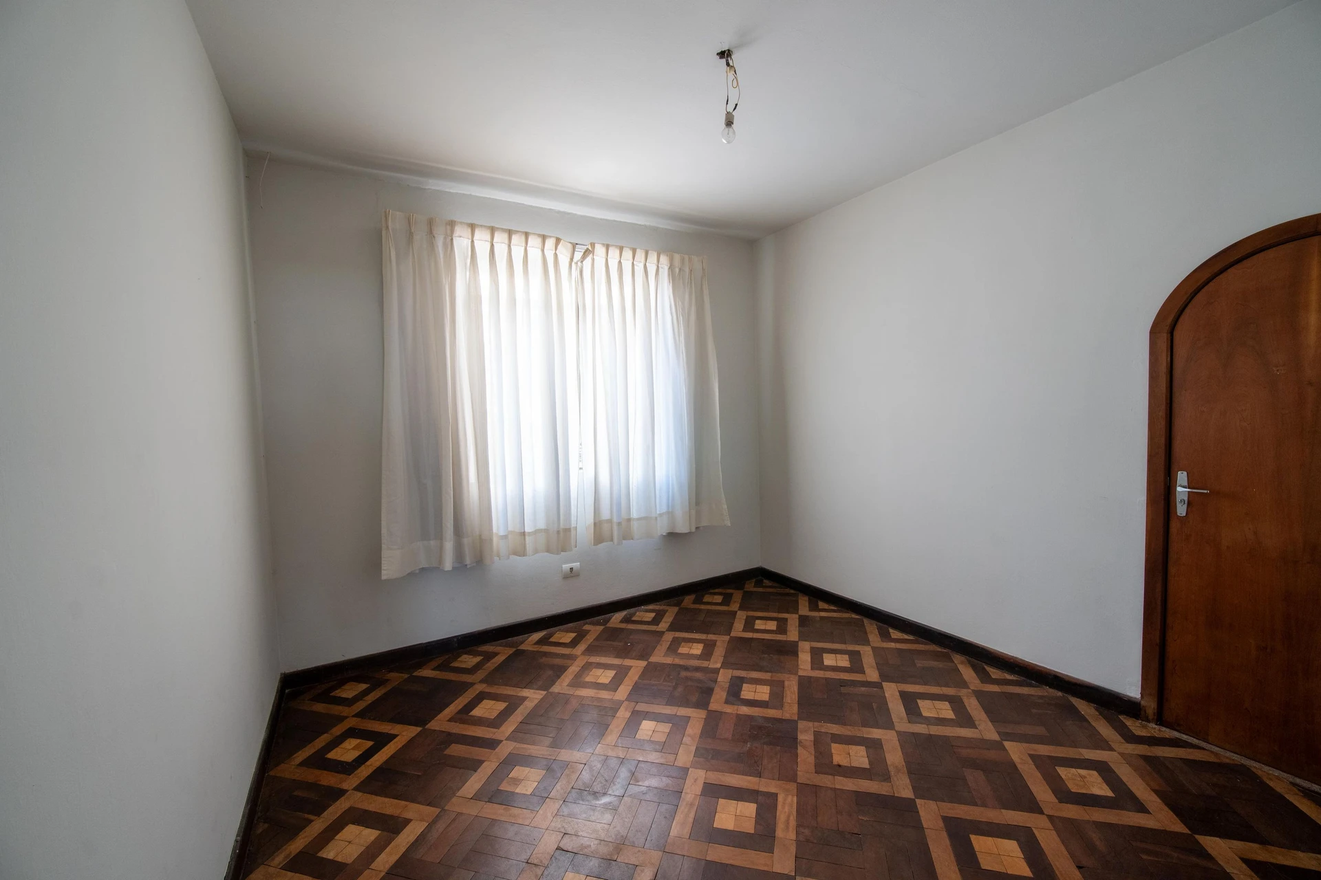 Apartamento con 3 dormitorios y 1 baño con jacuzzi del edificio — photo 18