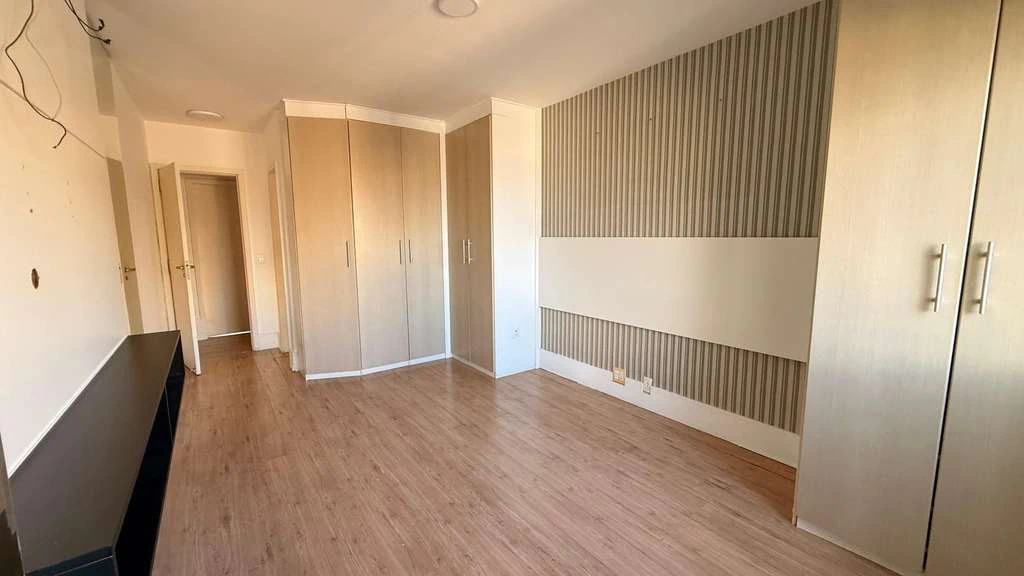 Apartment with 3 en-suites and 5 bathrooms, 149 m² — photo 9