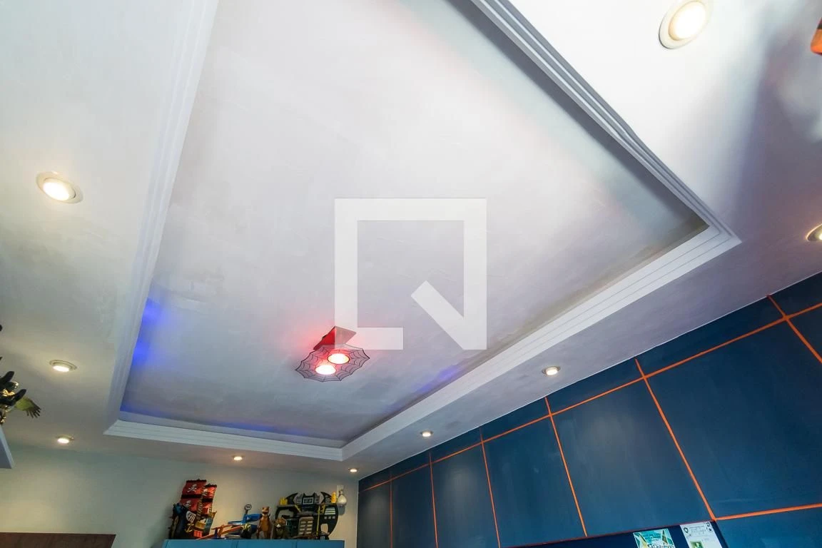 Furnished 227 m² house with a private garden — photo 18
