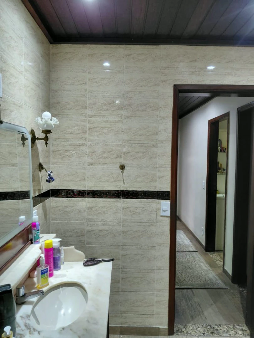 Furnished house with 3 bedrooms, 360 m² and 2 parking spots — photo 11