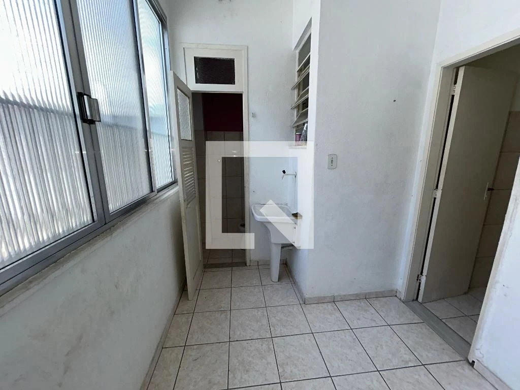 House with no parking, 2 bedrooms and 1 bathroom — photo 15