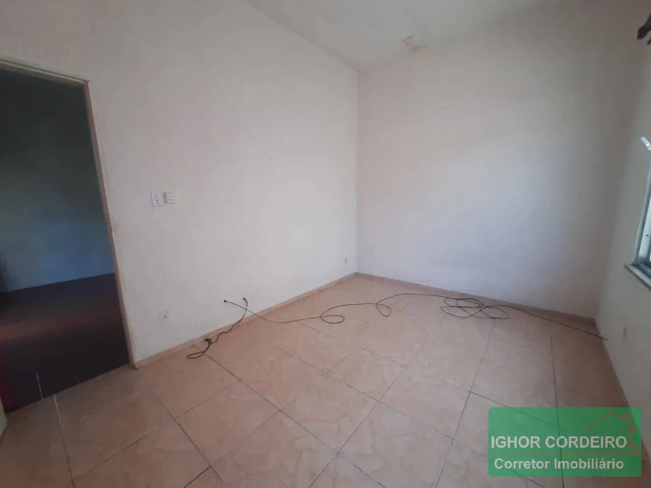 Apartment-style house with laundry area and 2 bedrooms — photo 10