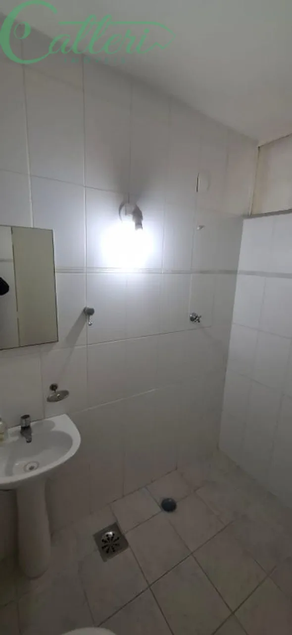 1-bedroom 1-bath apartment with no parking space — photo 7