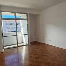 Ванна и 5 спален: квартира 212 м²