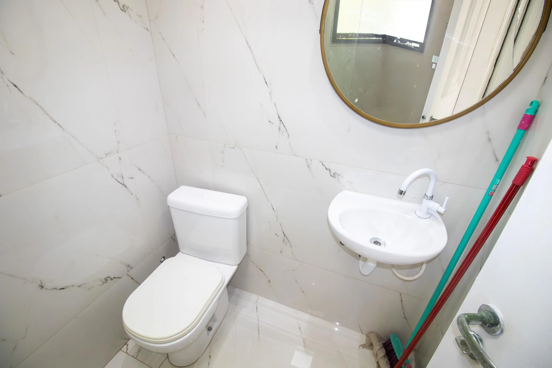 Apartamento, 105 m², com janelas do piso ao teto — photo 43