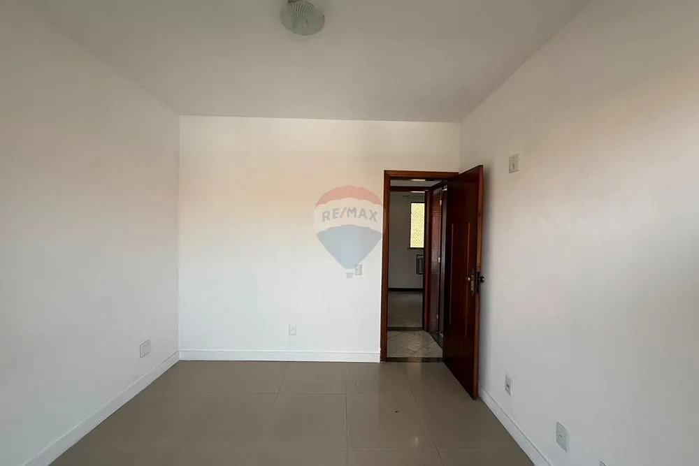 Apartamento sem mobília com 93 m² e 3 quartos — photo 8