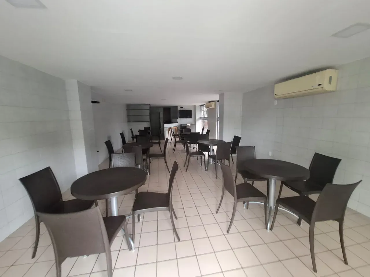Apartamento mobiliado com 4 quartos e 2 suítes — photo 12