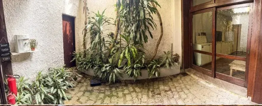 Casa mobiliada com 5 quartos e 5 banheiros, 720 m² — photo 19