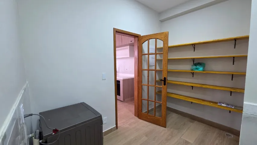 Furnished house with 3 bedrooms and an open-plan kitchen — photo 10