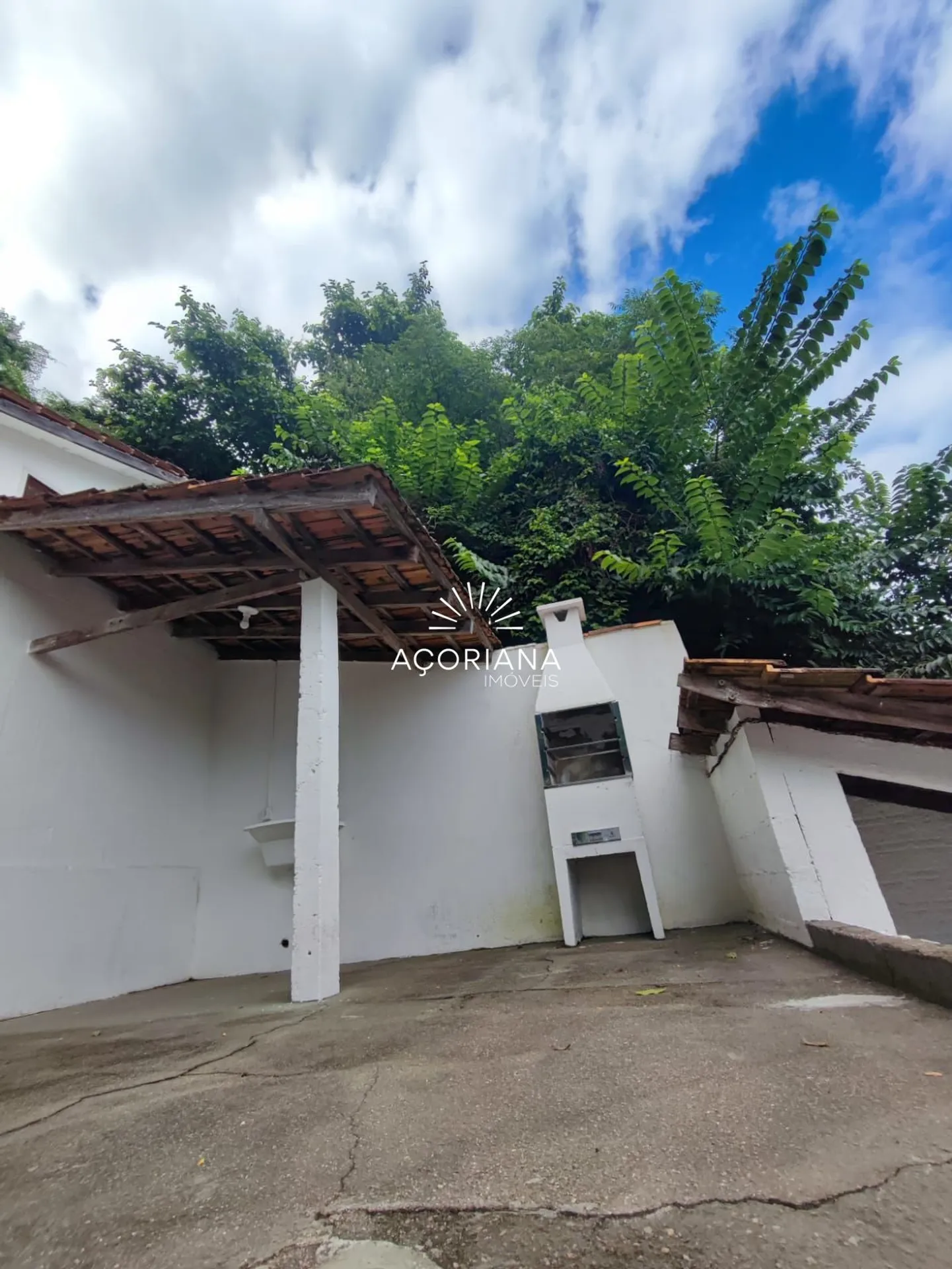 Casa mobiliada com 5 quartos e churrasqueira na sacada — photo 62