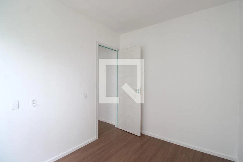2-bedroom apartment in a building with a gym — photo 19