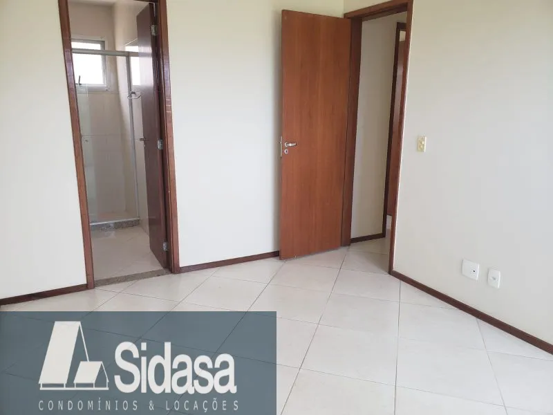 Unfurnished 3-bedroom apartment with a closed kitchen — photo 3