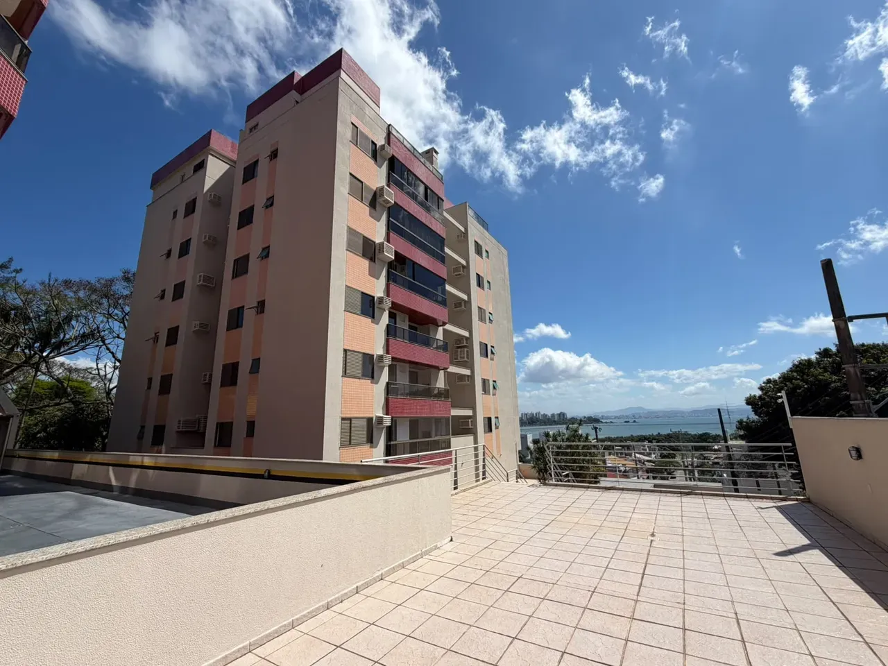 Private BBQ in a 3-bedroom apartment, 100 m² — photo 29