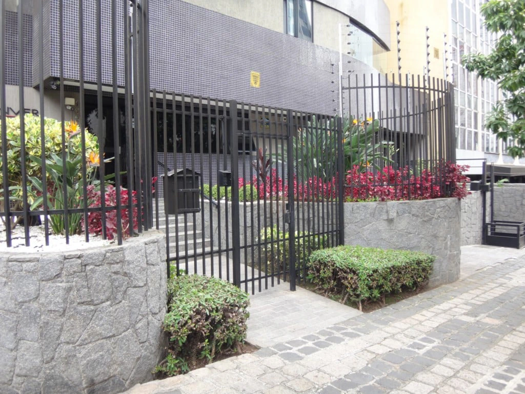 One-bedroom, 58 m² apartment in Curitiba — photo 25