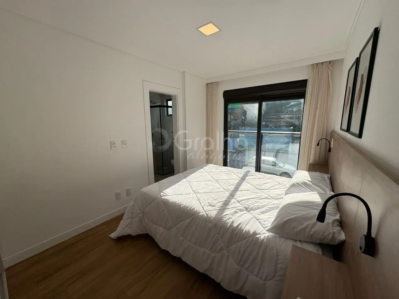 Furnished 2-bedroom 2-bath apartment with 71 m² and 1 parking — photo 12