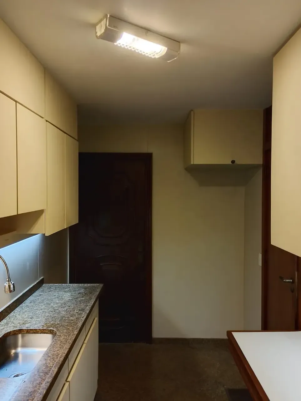 80 m² apartment with 1 bedroom, 1 bathroom and parking — photo 2