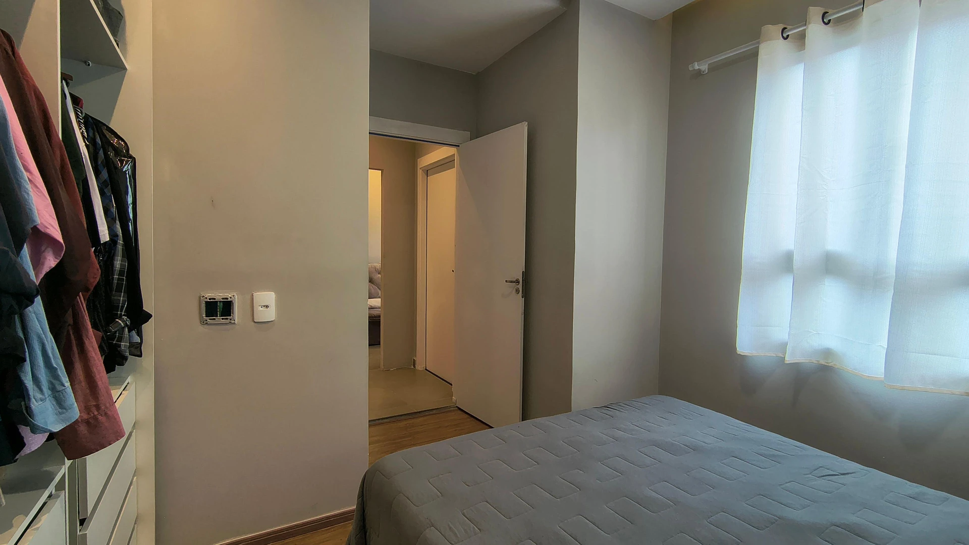 Furnished apartment with open-plan kitchen and balcony — photo 25