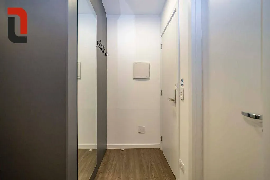 31 m² studio with an equipped kitchenette — photo 6