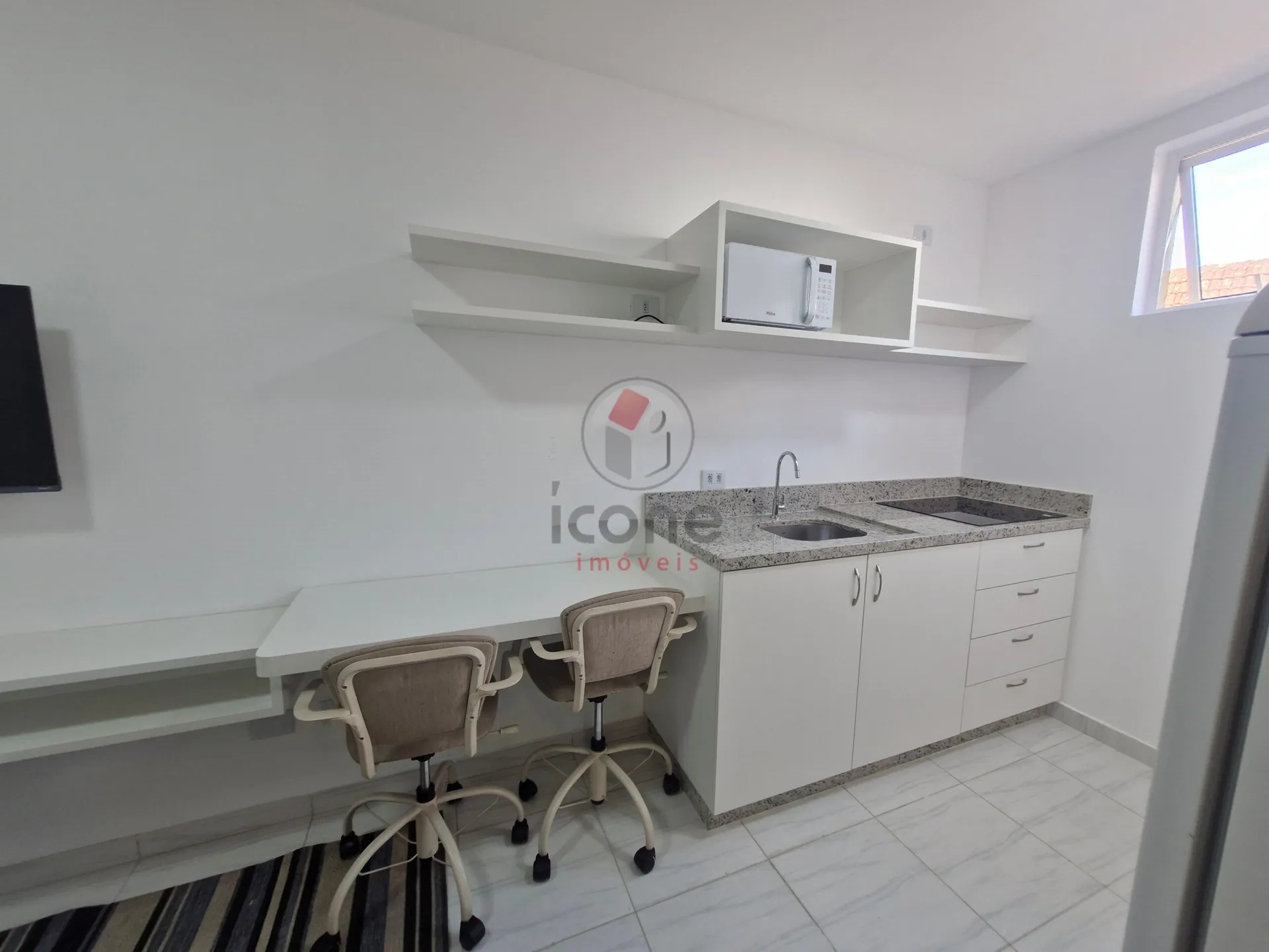 Furnished 1-bedroom apartment with no parking, 32 m² — photo 13