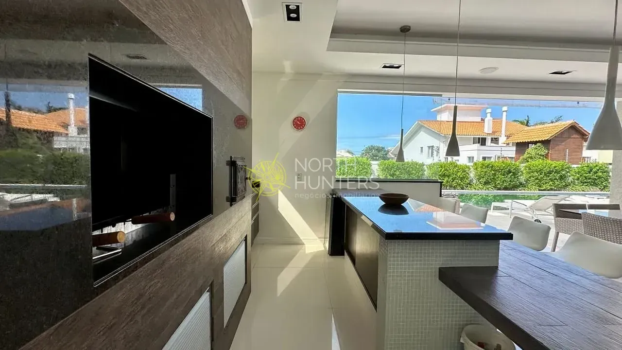 Furnished house with 9 bedrooms and a gas open kitchen — photo 20