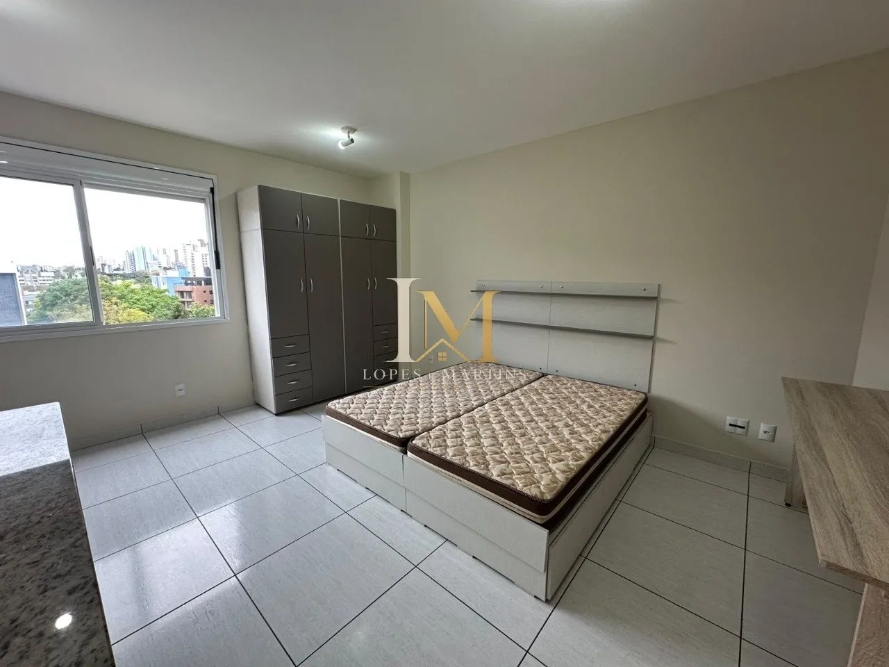 One-bedroom, 40 m² apartment in Curitiba — photo 4