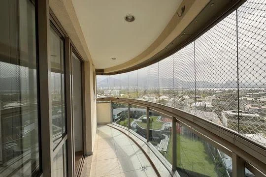 4-bedroom apartment with a separate kitchen, 260 m² — photo 29