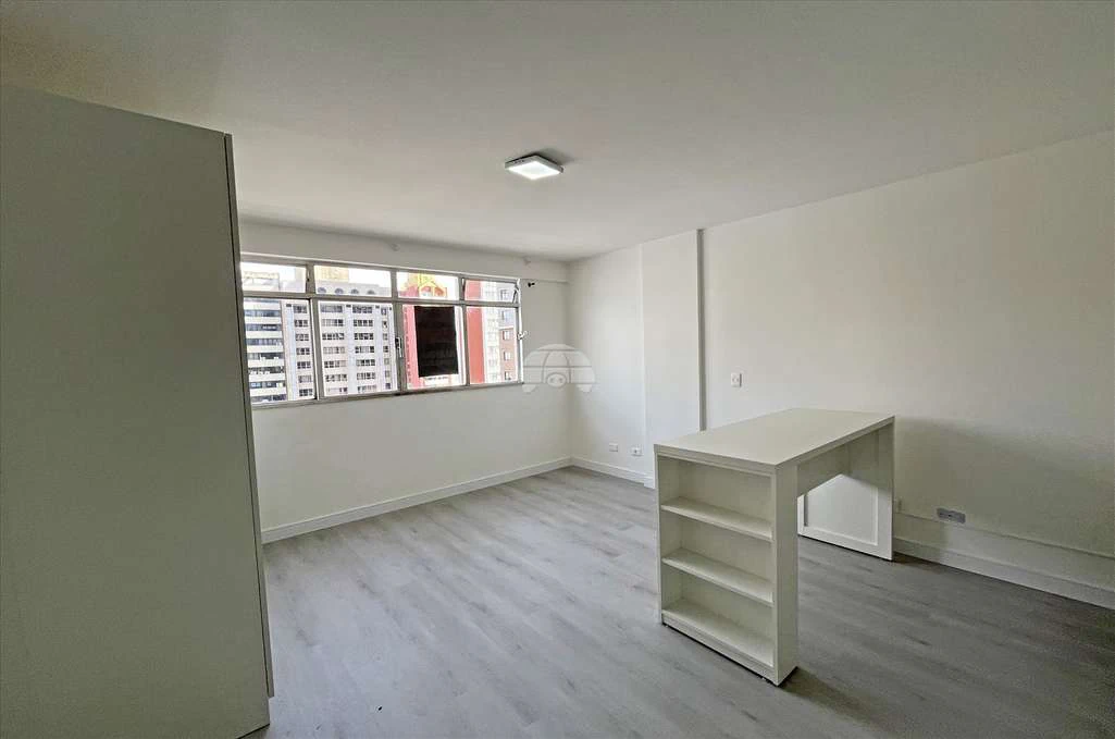 1-bedroom apartment with an open-plan kitchen — photo 3