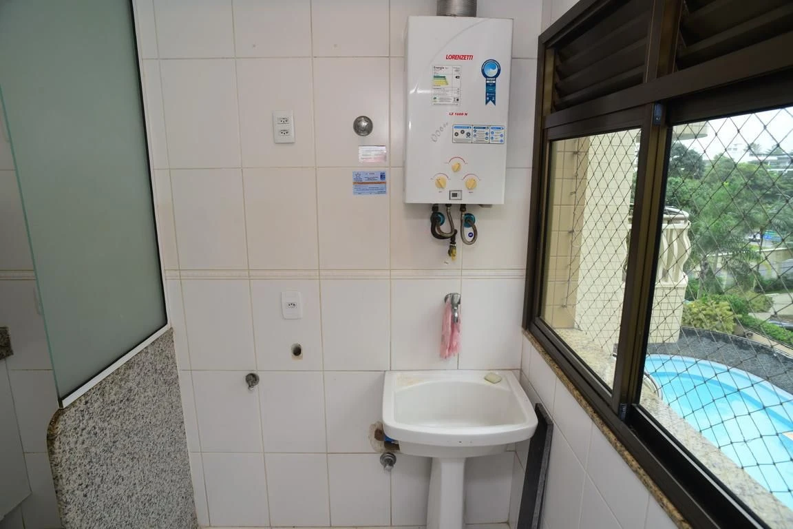 Apartamento com 2 quartos e suíte com varanda — photo 33