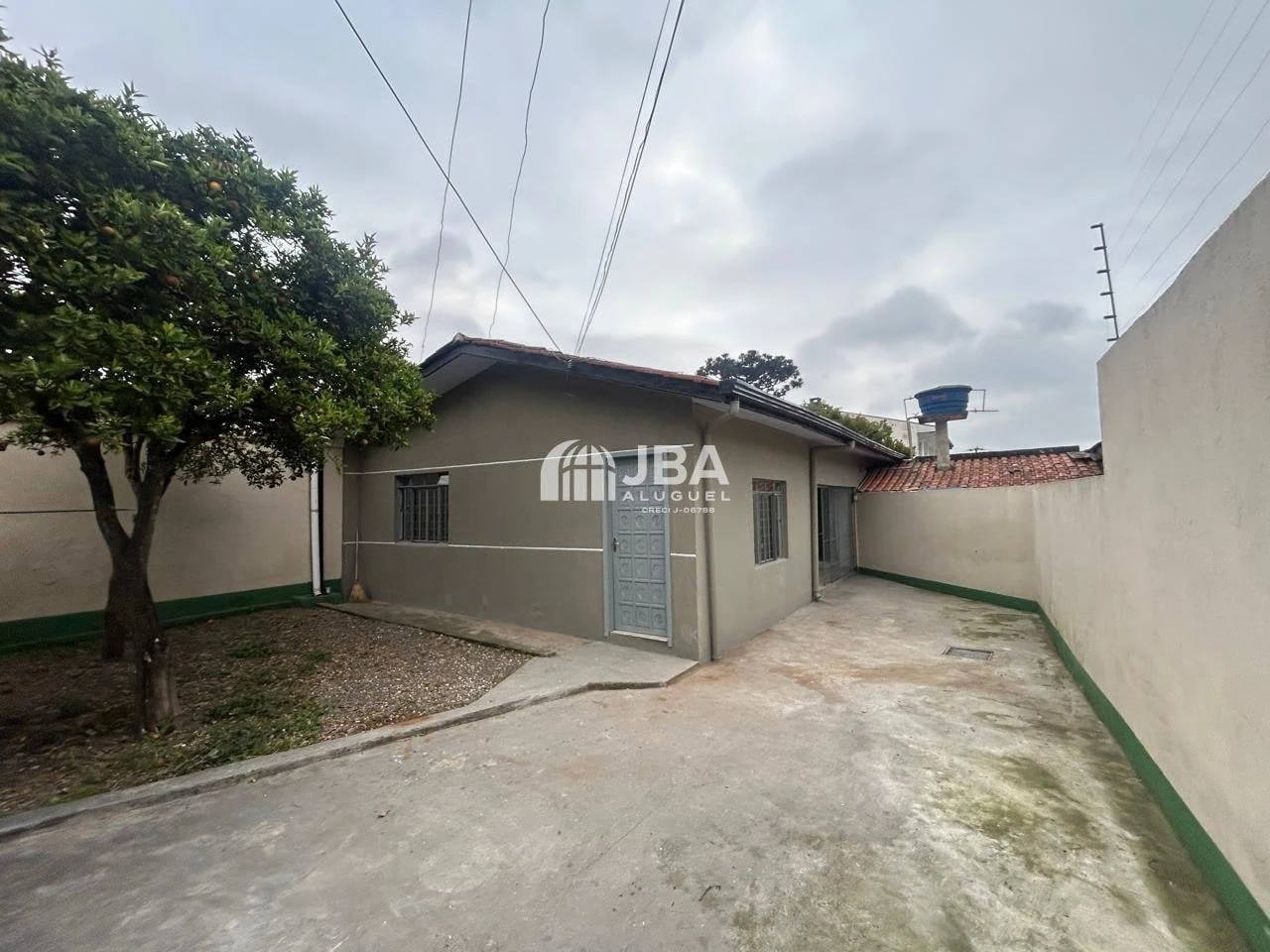 Garden in a 2-bedroom house, 72 m² — photo 6