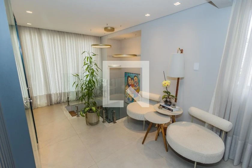 Apartamento com 4 quartos e 3 banheiros — photo 8