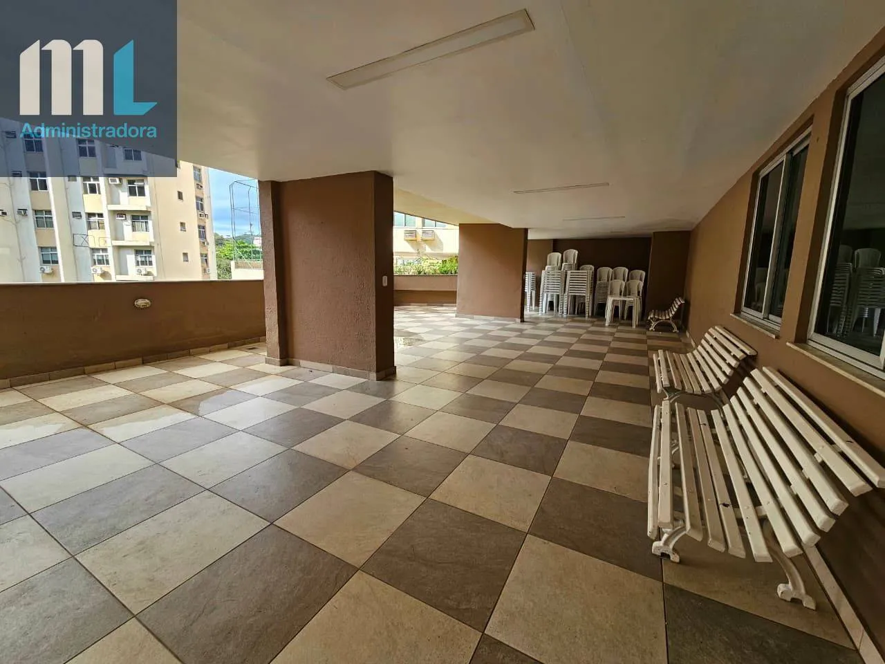 Квартира 90 м² з 3 спальнями та зоною на вулиці — photo 38