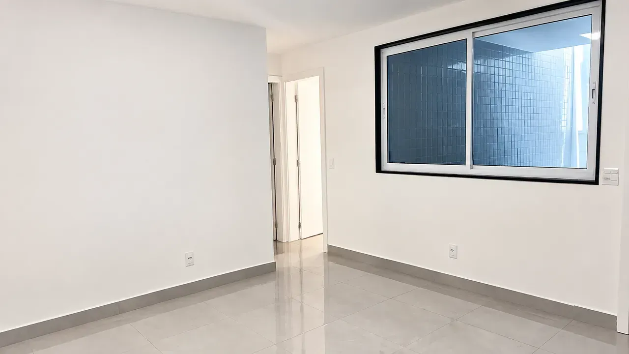 Apartment with 96 m², 2 bedrooms, and a closed kitchen — photo 5