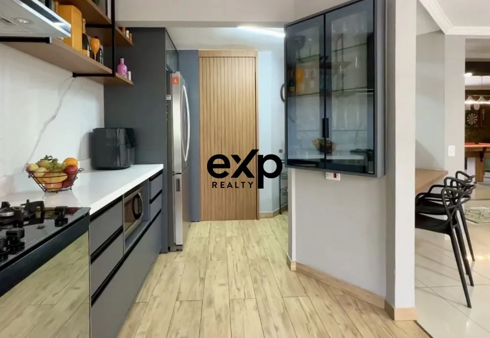 Rental house with 4 bedrooms and 3 bathrooms — photo 34