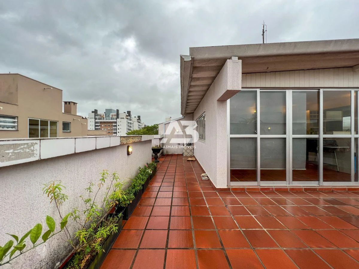 Vestidor y 2 dormitorios: departamento de 139 m² — photo 14