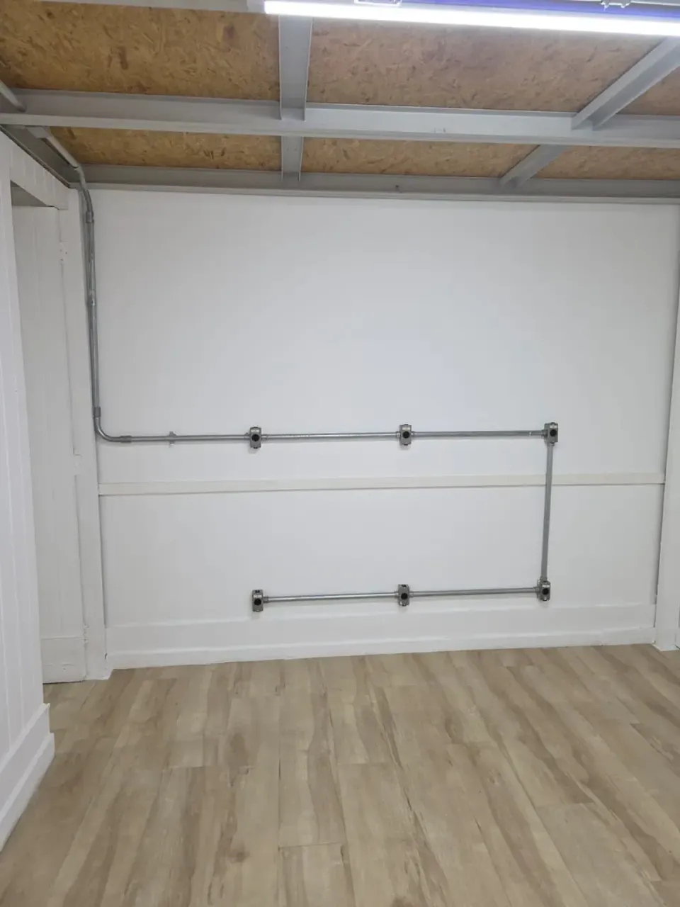 Unfurnished house with 1 bedroom and 2 bathrooms — photo 3