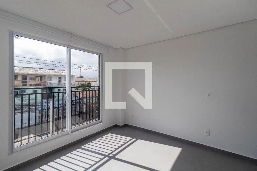 31 m² studio in Curitiba — photo 9